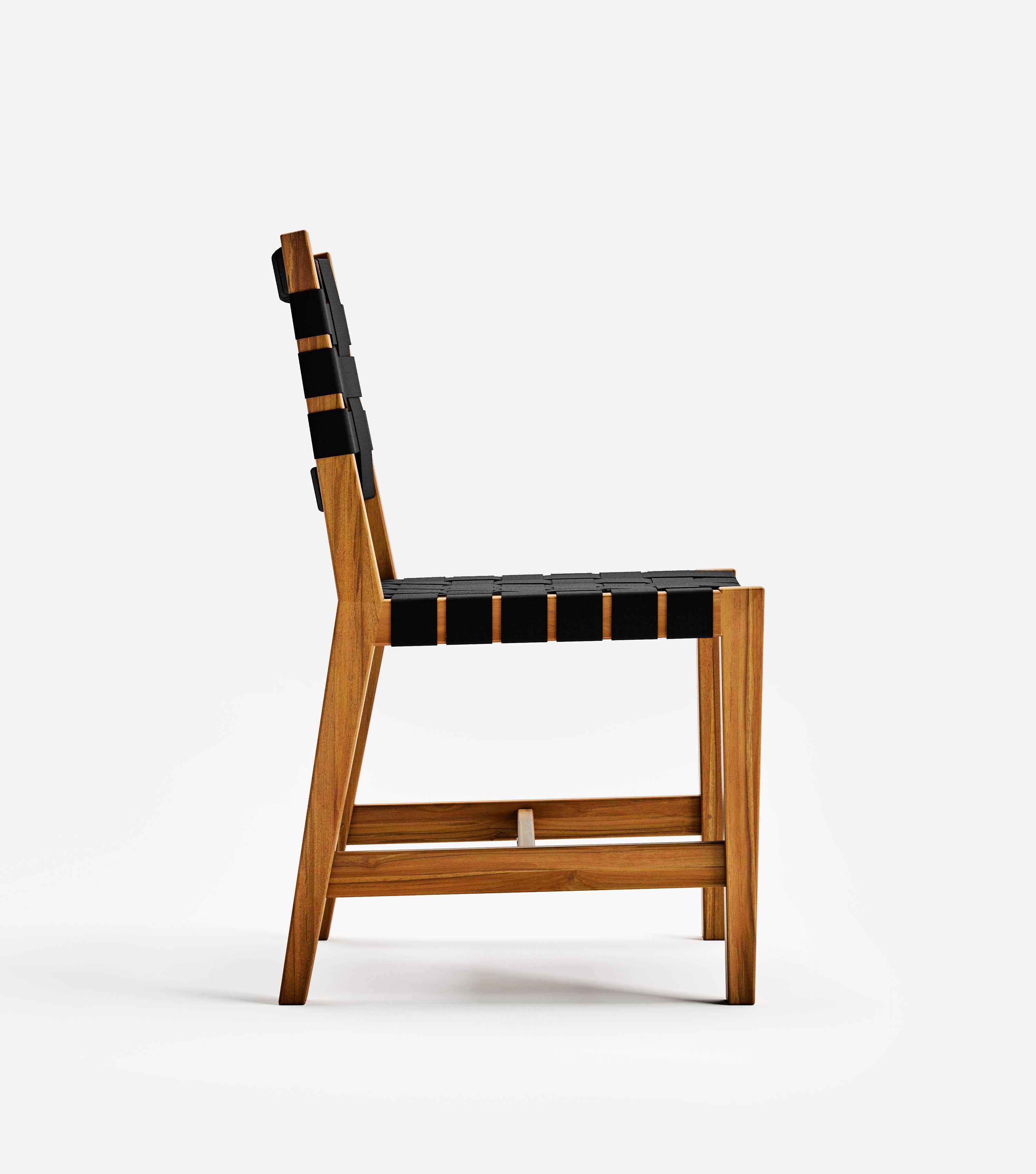 Sealed / Black Outdoor Straps