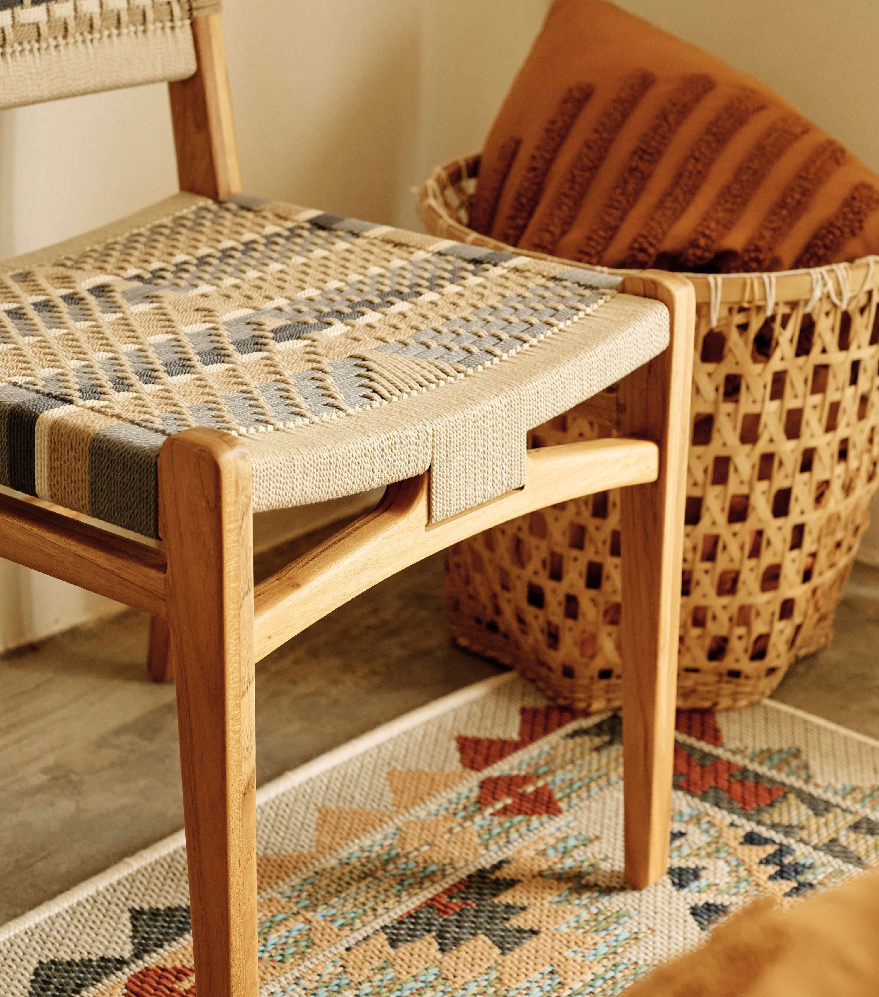 Natural / Serena Pattern