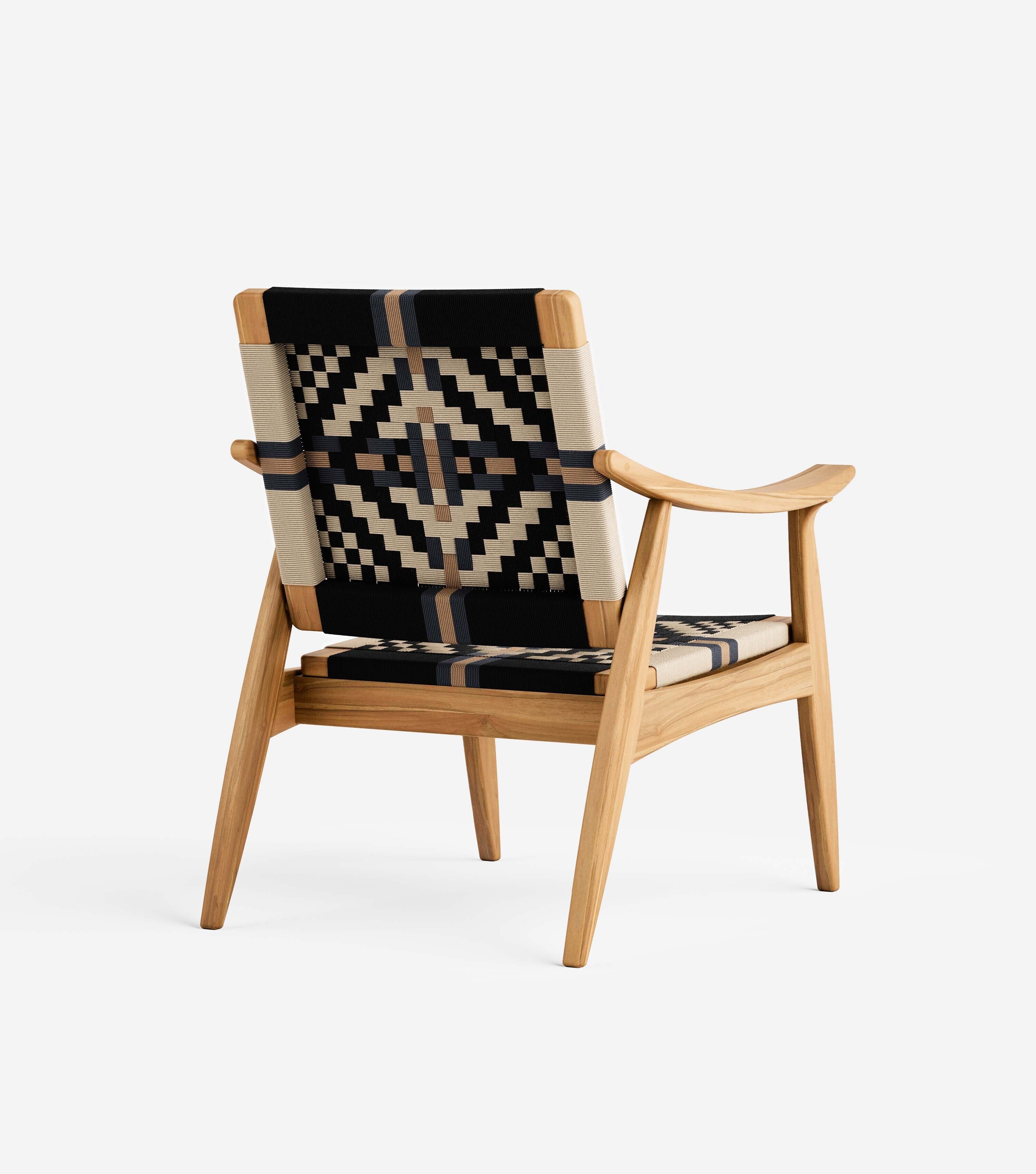 Natural Teak / Colonial Pattern