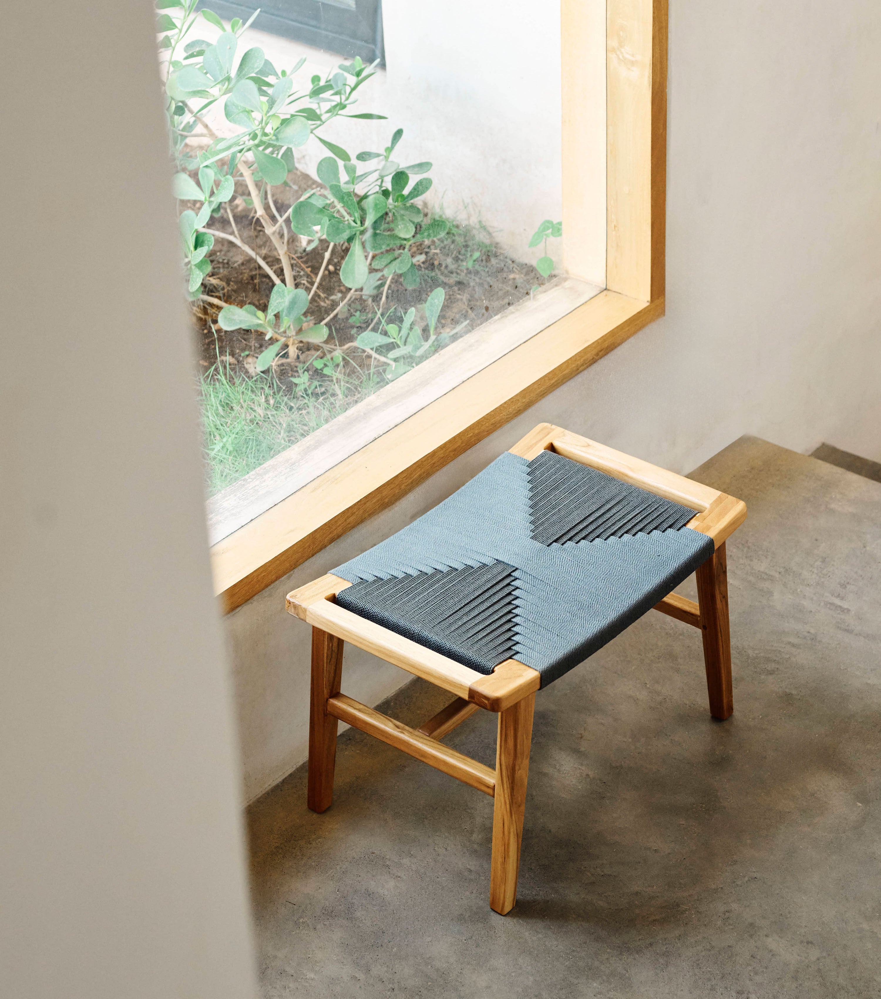 Natural / Charcoal Cross Braided Cord