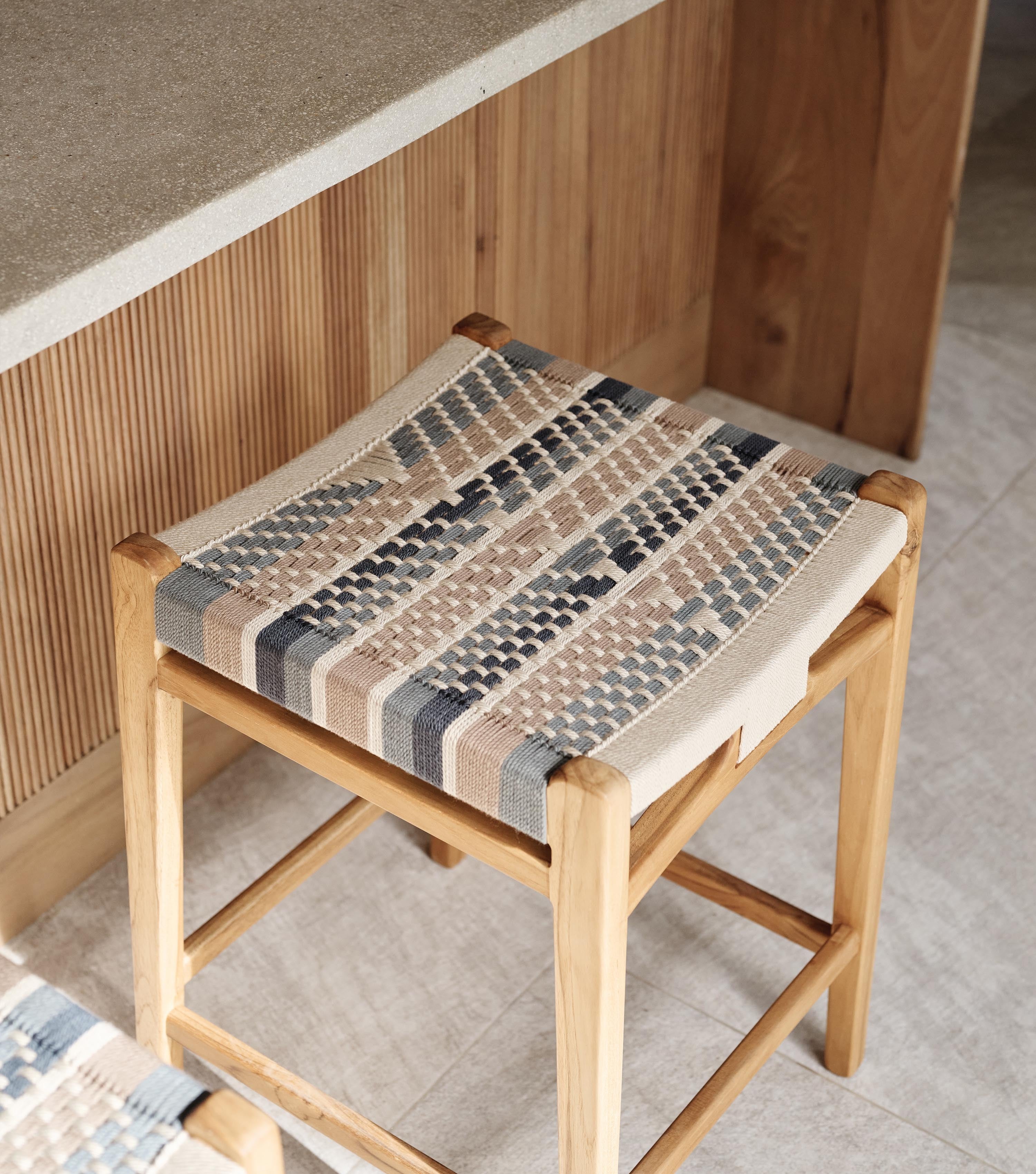 Natural / Serena Pattern / Counter