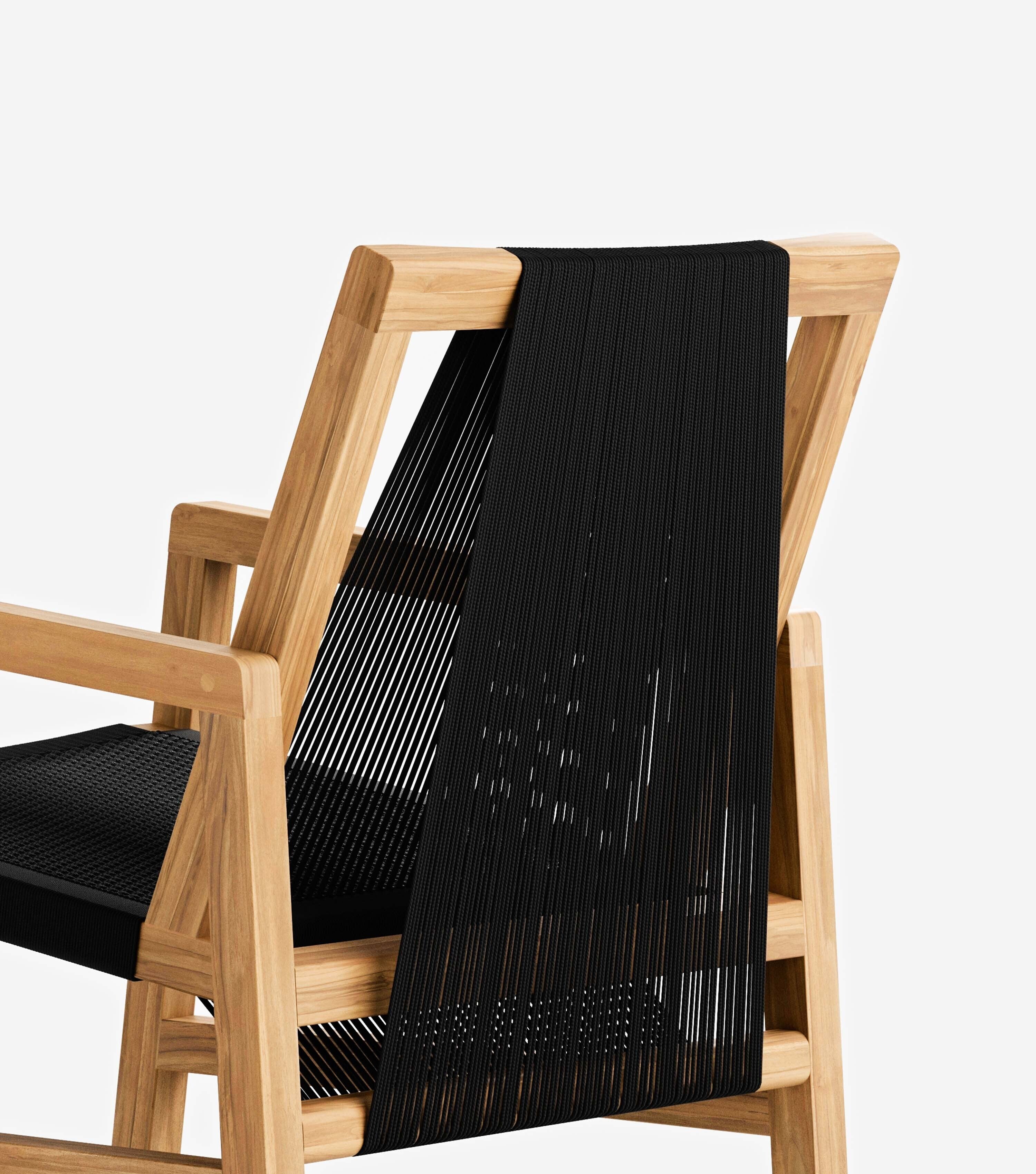 Natural Teak / Black Traditional Cord