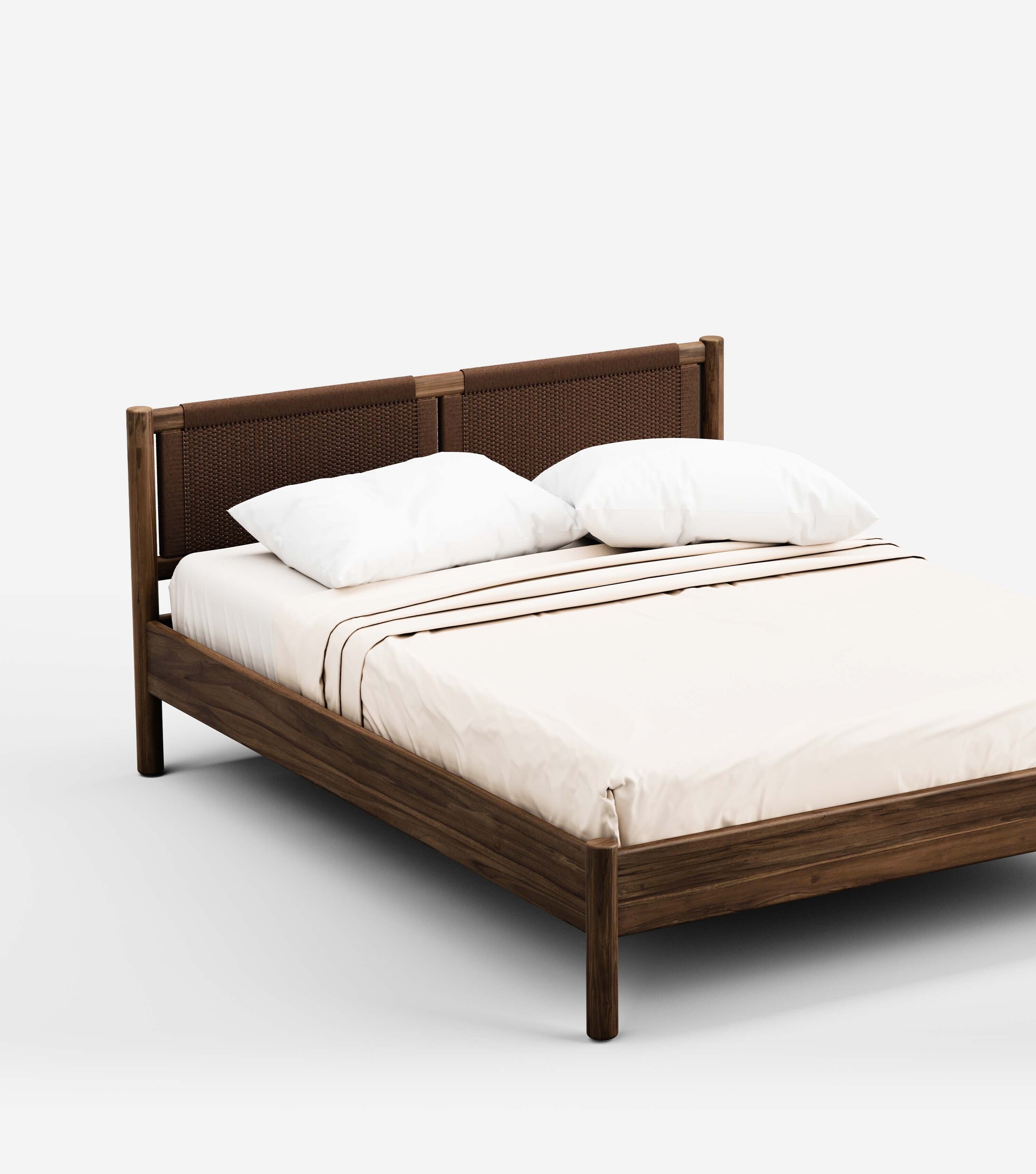 Coffee Teak / Chocolate Traditional Cord / Queen